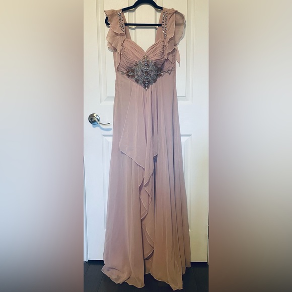 Gorgeous Dusty Pink Chiffon Long Dress - Picture 2 of 7